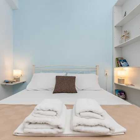 Optasia - Naxos Center Cozy House Appartement Naxos City